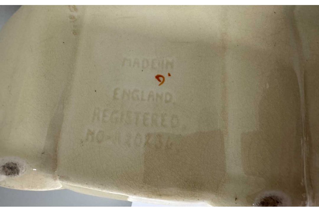 Ceramics: - Image 8 of 8