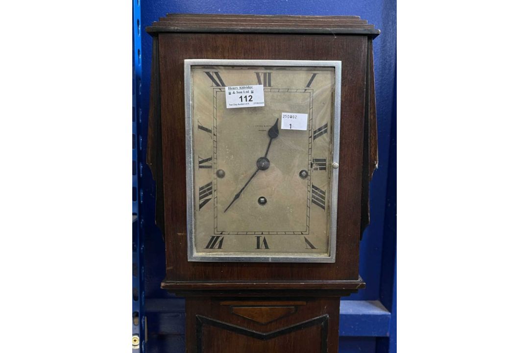 Clocks: - Image 3 of 4