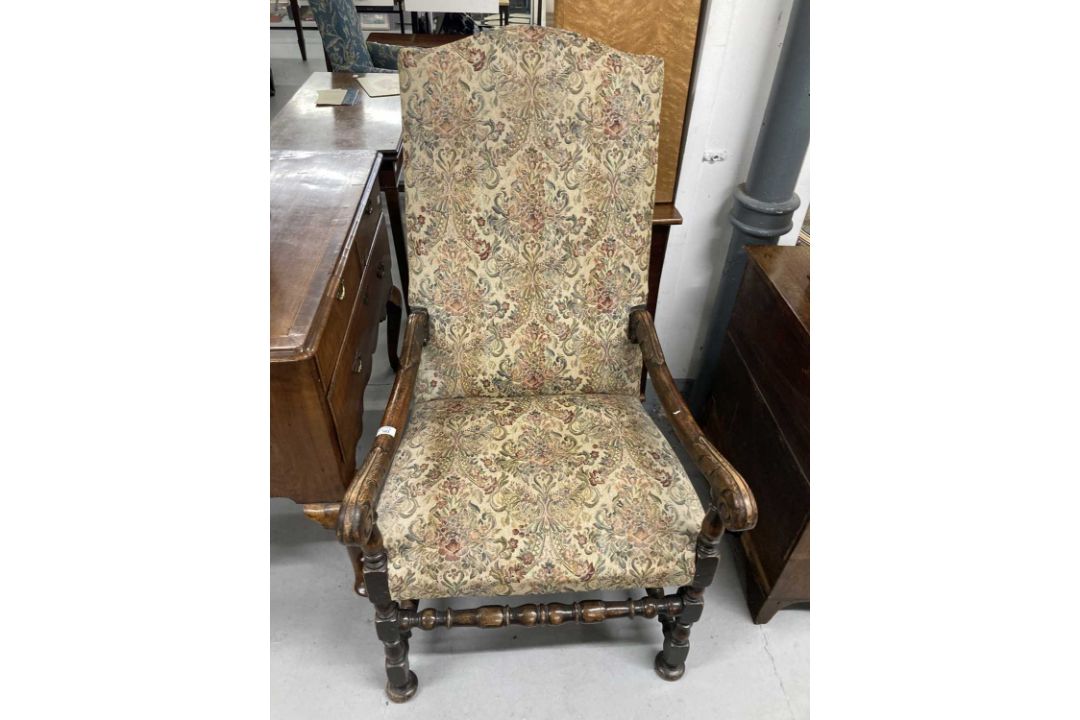 Furniture: - Image 1 of 3