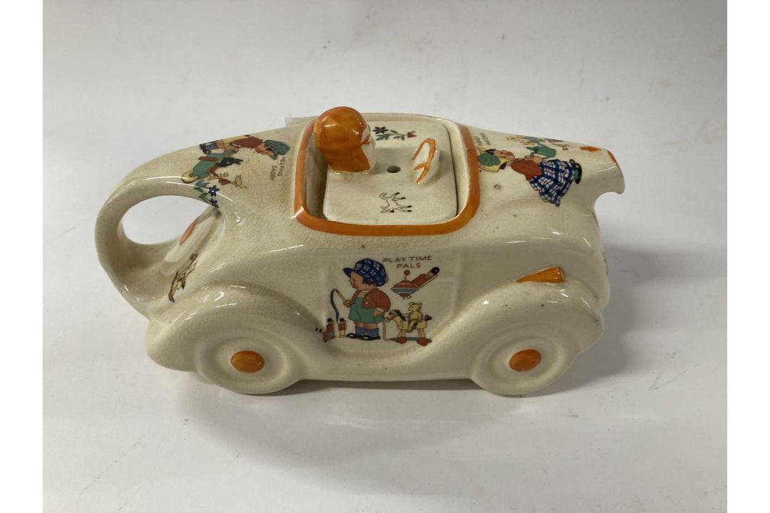Ceramics: - Image 7 of 8