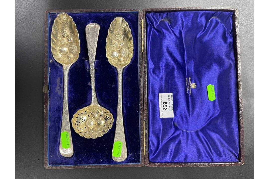 Silver: - Image 1 of 7