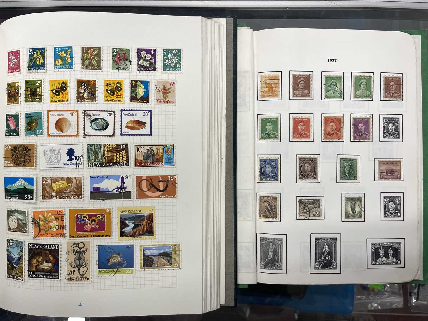 Stamps: - Image 6 of 10