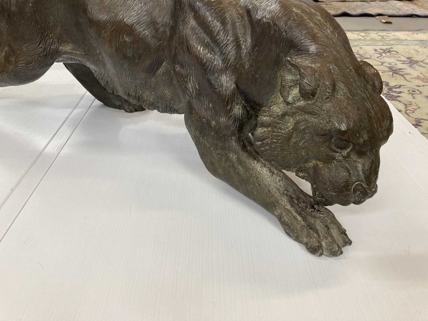 Metalware: - Image 3 of 3