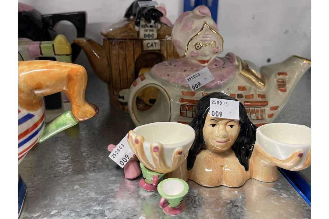 Ceramics: - Image 5 of 5