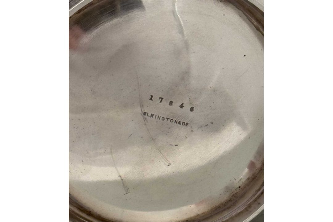 Silver: - Image 4 of 4