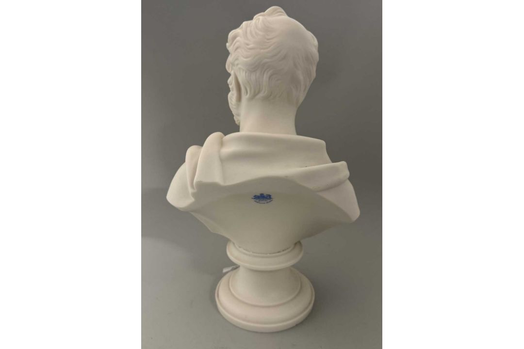 Ceramics: - Image 2 of 6