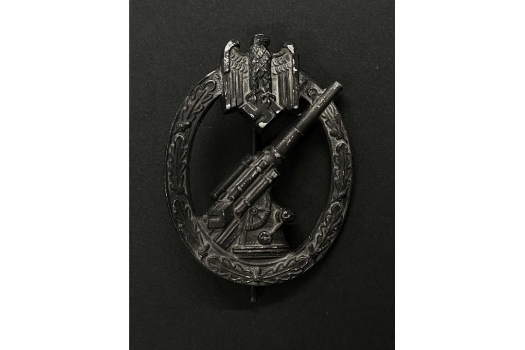 Militaria: - Image 3 of 4