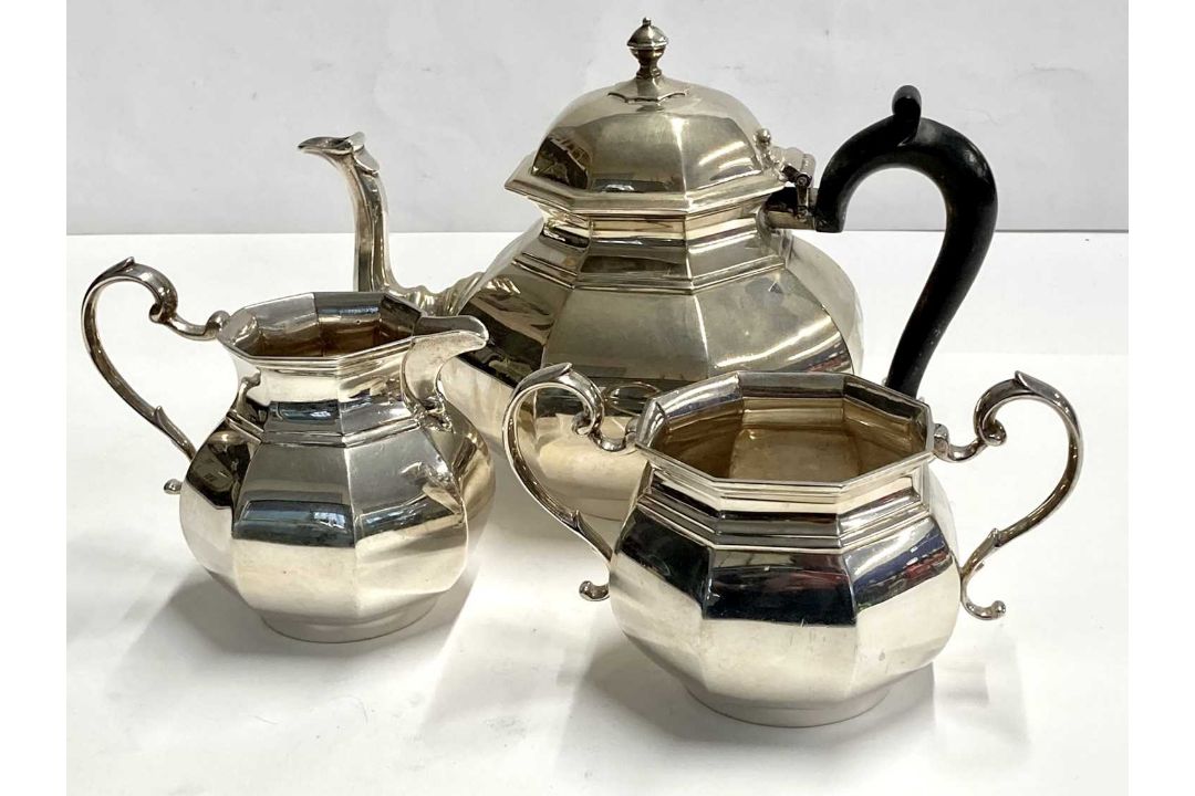 Silver: - Image 1 of 2