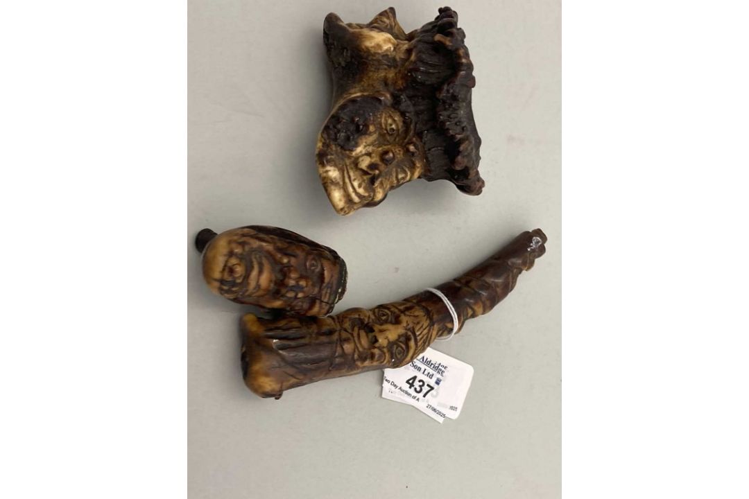 Tobacciana: - Image 1 of 3