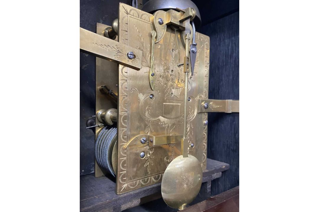 Clocks: - Image 5 of 5