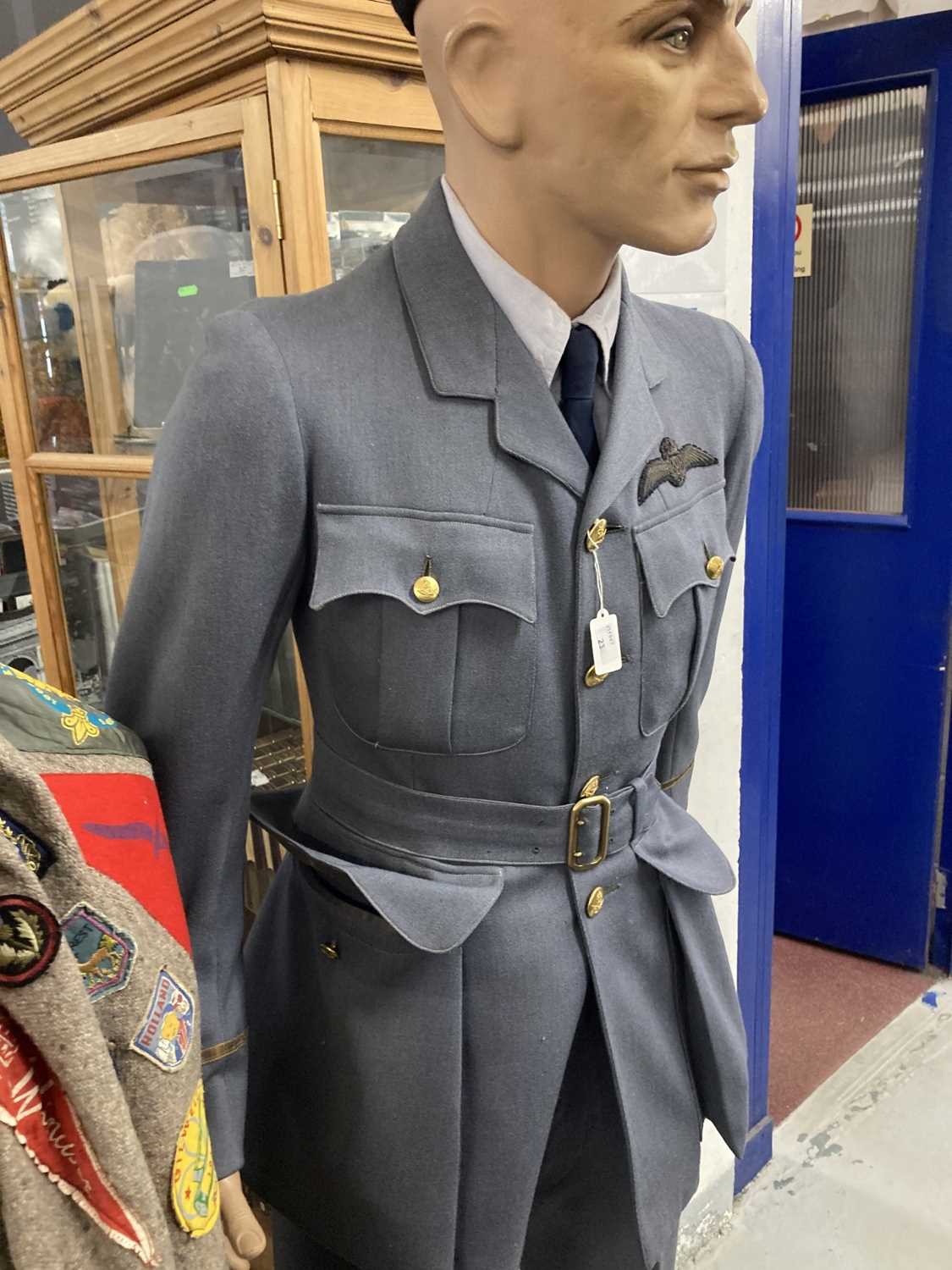 Militaria: - Image 2 of 5