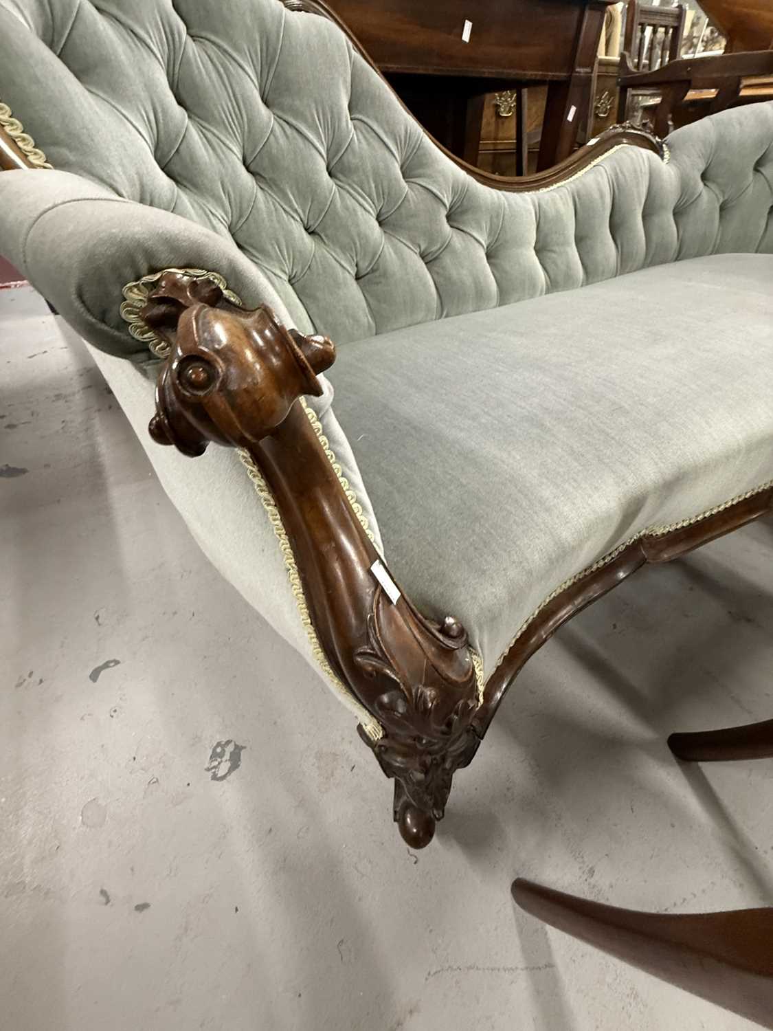 Furniture: - Image 5 of 5