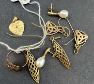 Jewellery:
