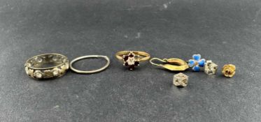 Jewellery: