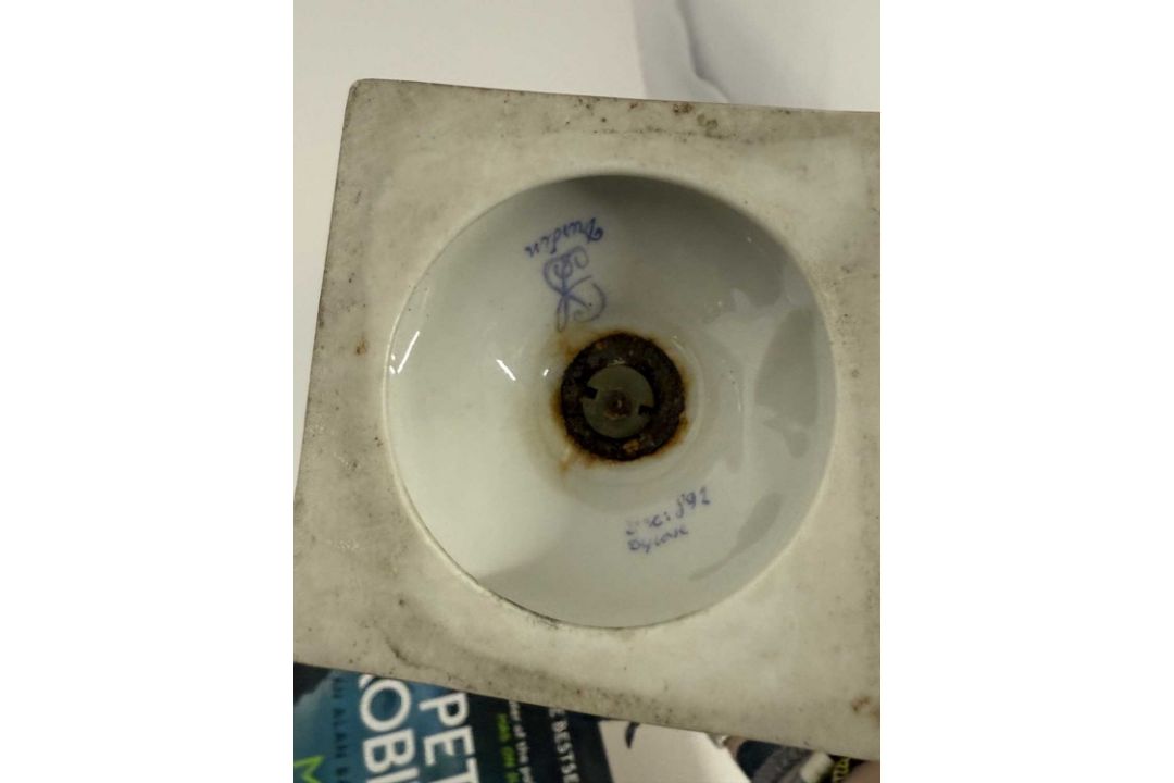 Ceramics: - Image 3 of 3