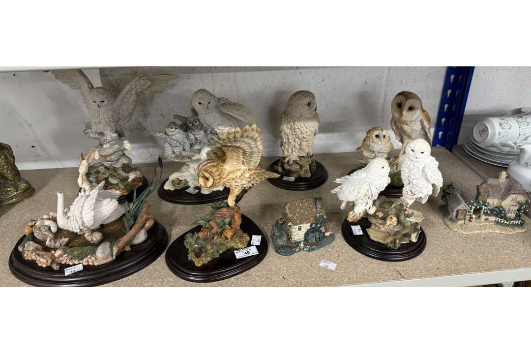 Ceramics: - Image 2 of 2