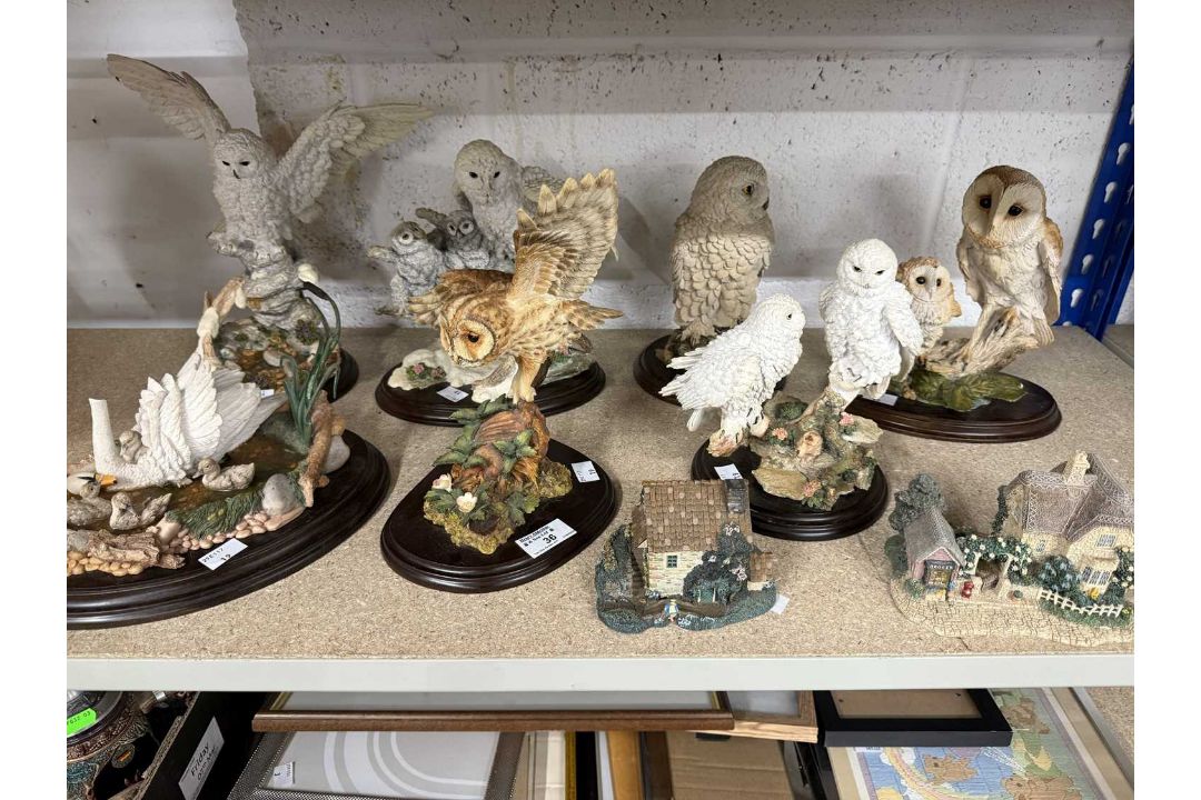 Ceramics: - Image 1 of 2