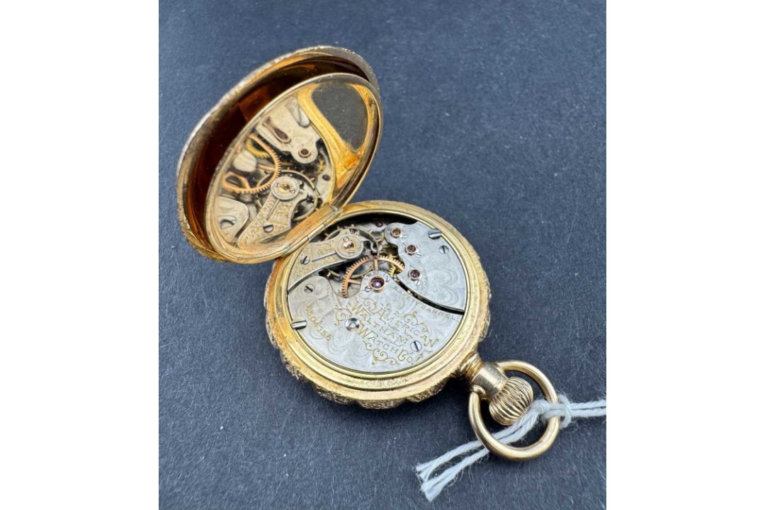 Watches: - Image 4 of 4