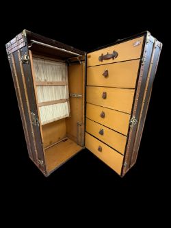 Two Day Auction of Antiques, Fine Art, Jewellery and Collectors Items.