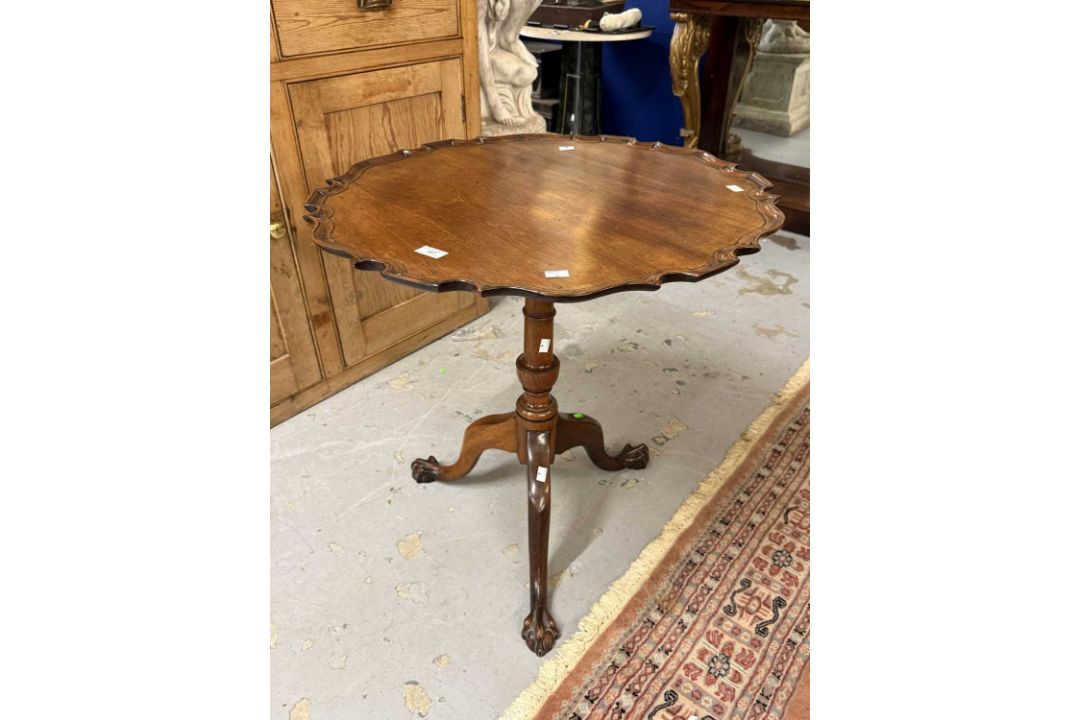 Furniture: - Image 1 of 2
