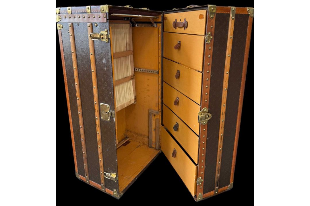 Luggage & Travel: - Image 19 of 27