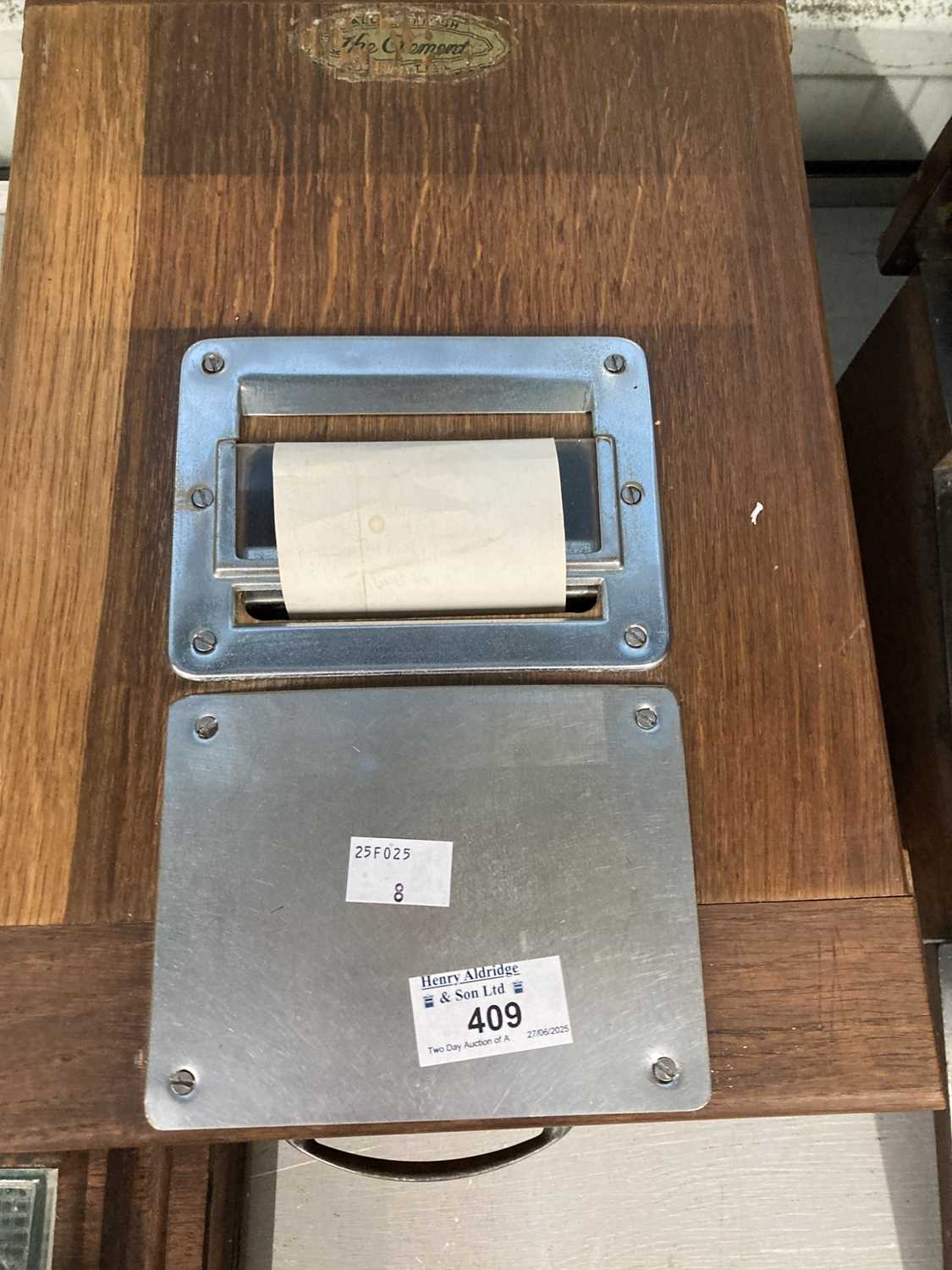 Collectables: - Image 2 of 3