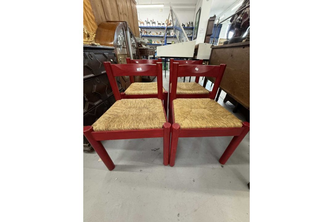 Furniture: - Image 1 of 3