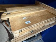 Furniture - Artist materials: