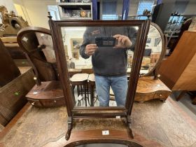 Furniture /Mirrors: