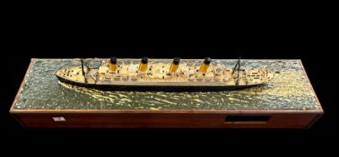 R.M.S. TITANIC: