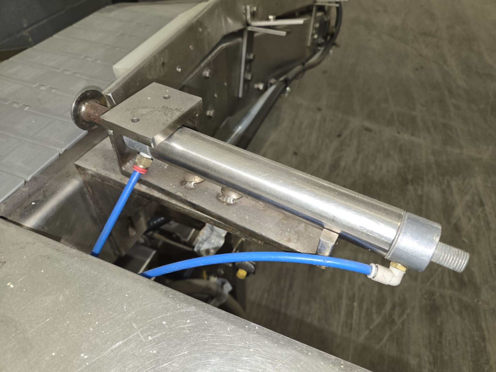 7.5" X 128" Arrowhead Packoff Conveyor - Image 7 of 7