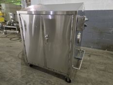 10 hp Vacuum Pump In Soundproof Enclosure, portable.