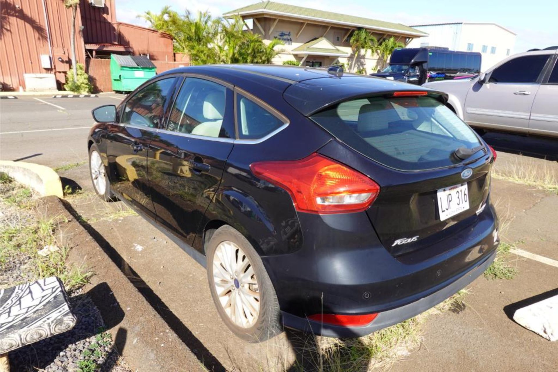 Ford Focus Compact (2016) - Image 3 of 20