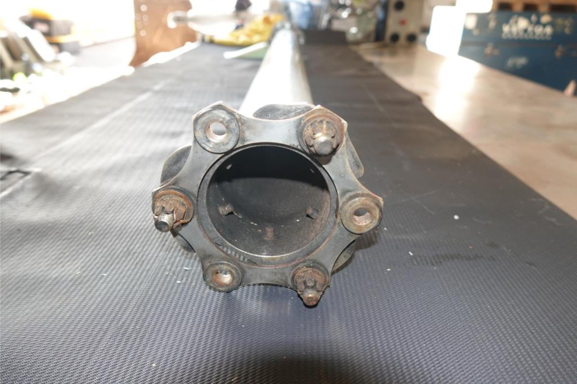 Rear Tail Rotor Shaft - Image 5 of 11