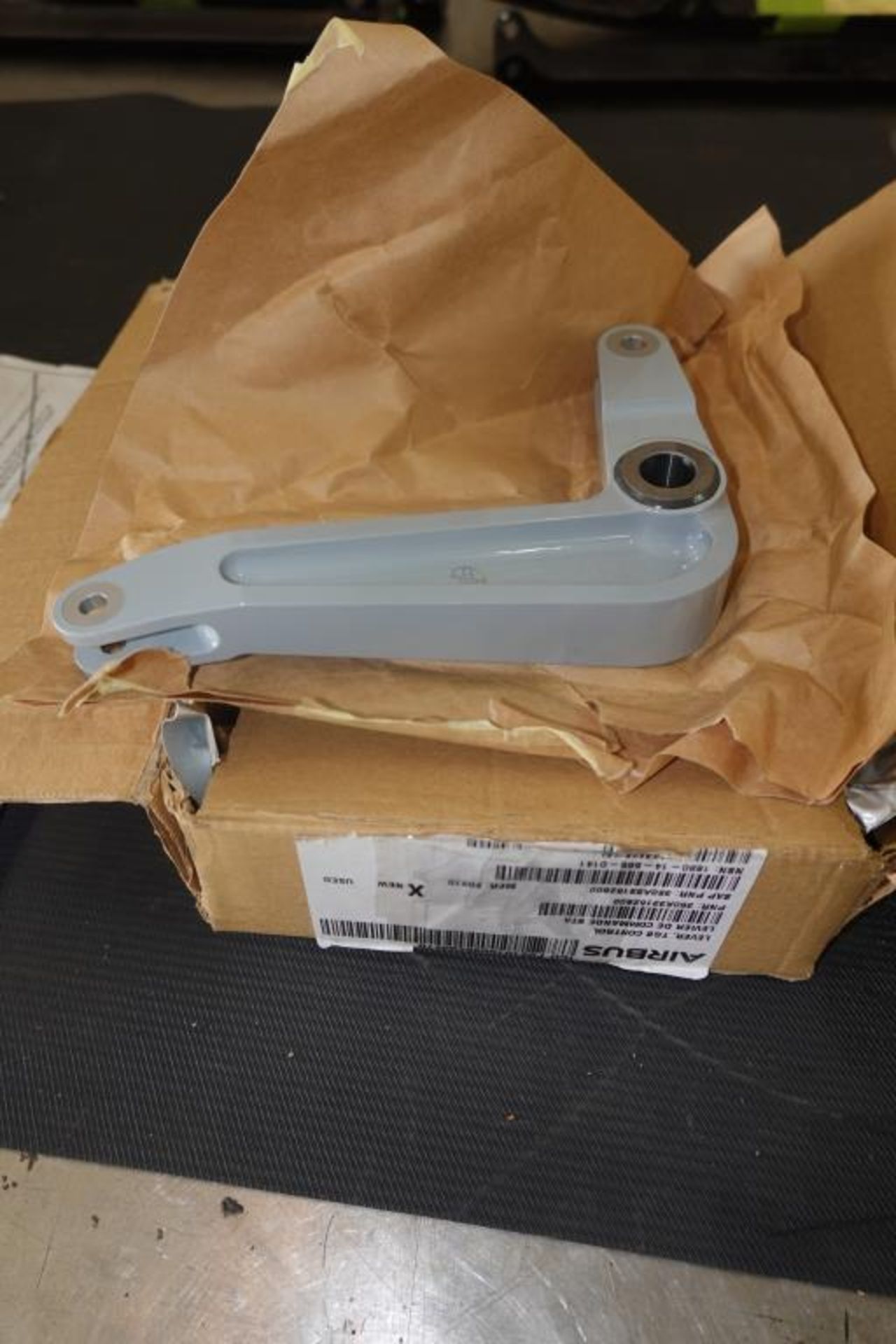 TGB Control Lever Unused With Certificate - Image 2 of 7