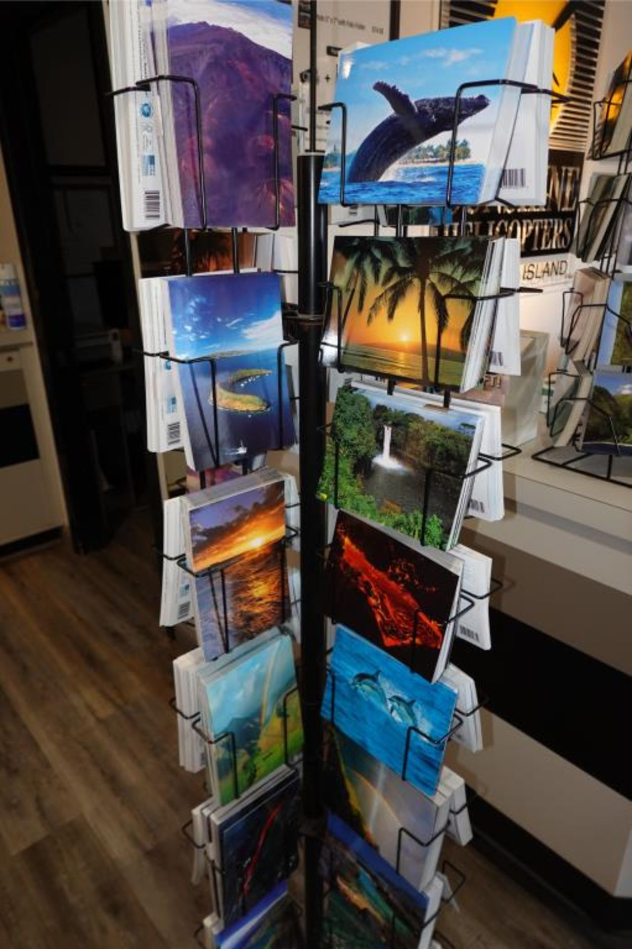 Assorted Maui Postcards - Image 4 of 11