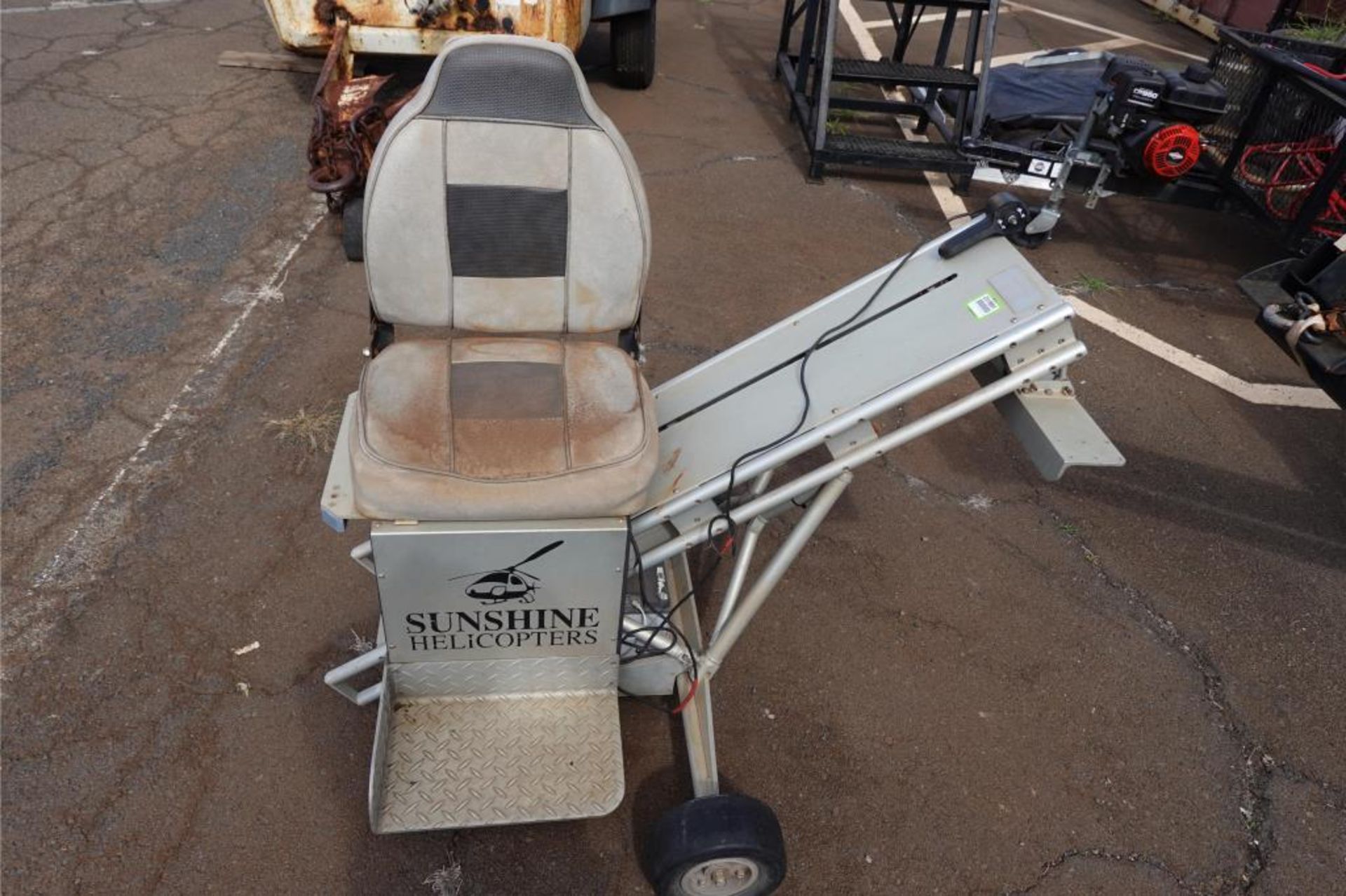 Universalift  Handicap Wheel Chair Lift - Image 2 of 7