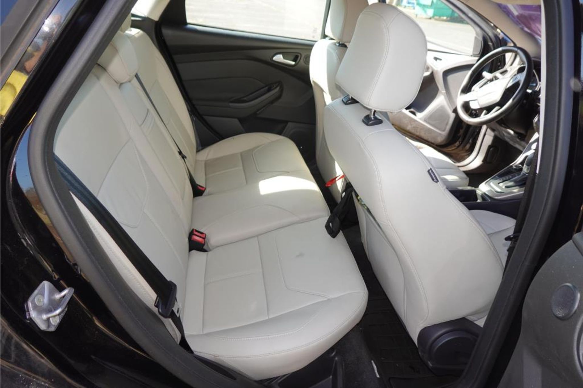 Ford Focus Compact (2016) - Image 17 of 20