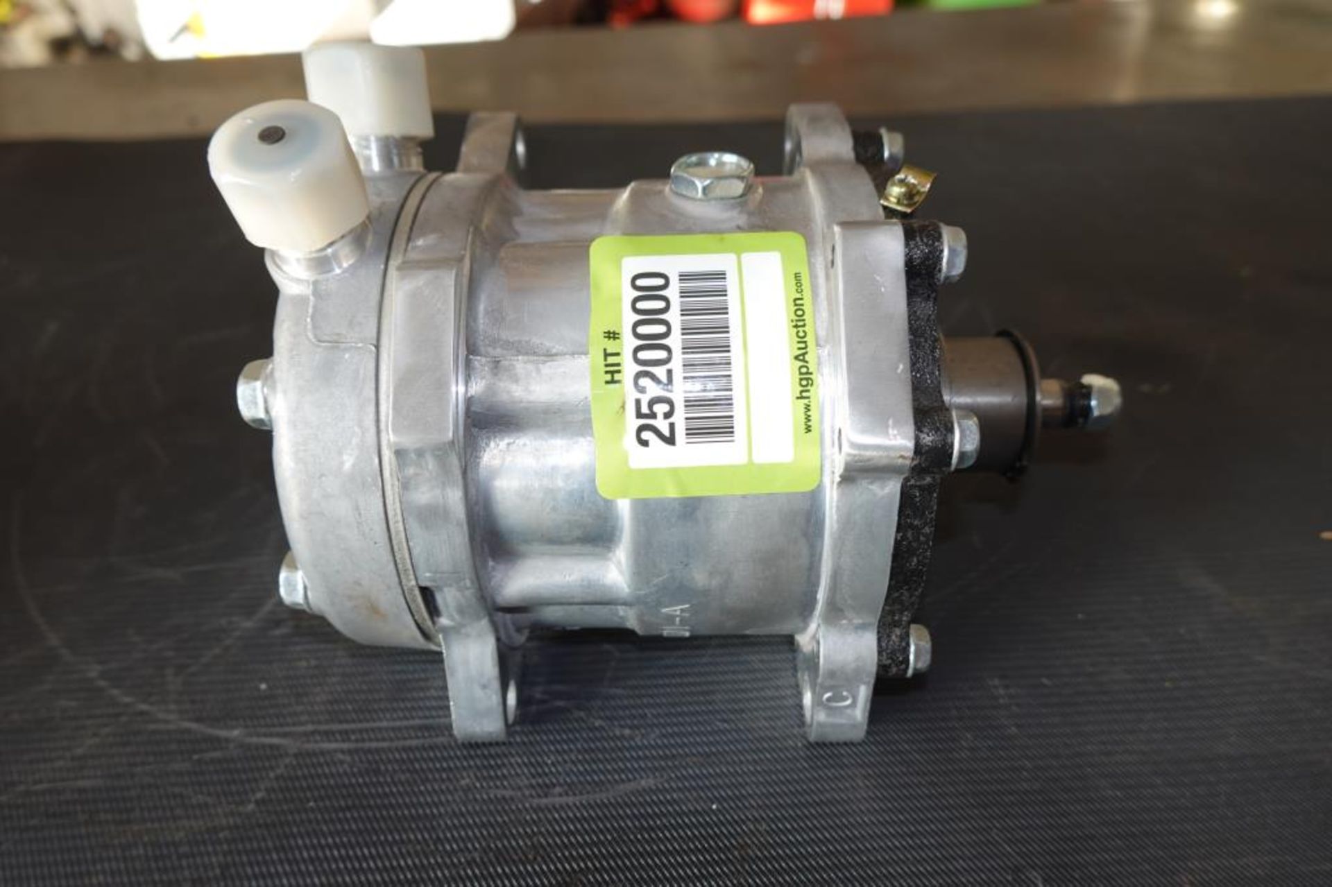 SD-SNA Air Conditioner Compressor - Image 5 of 7
