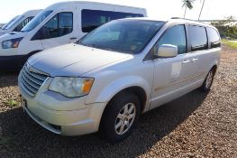 2010 Chrysler Passenger Van