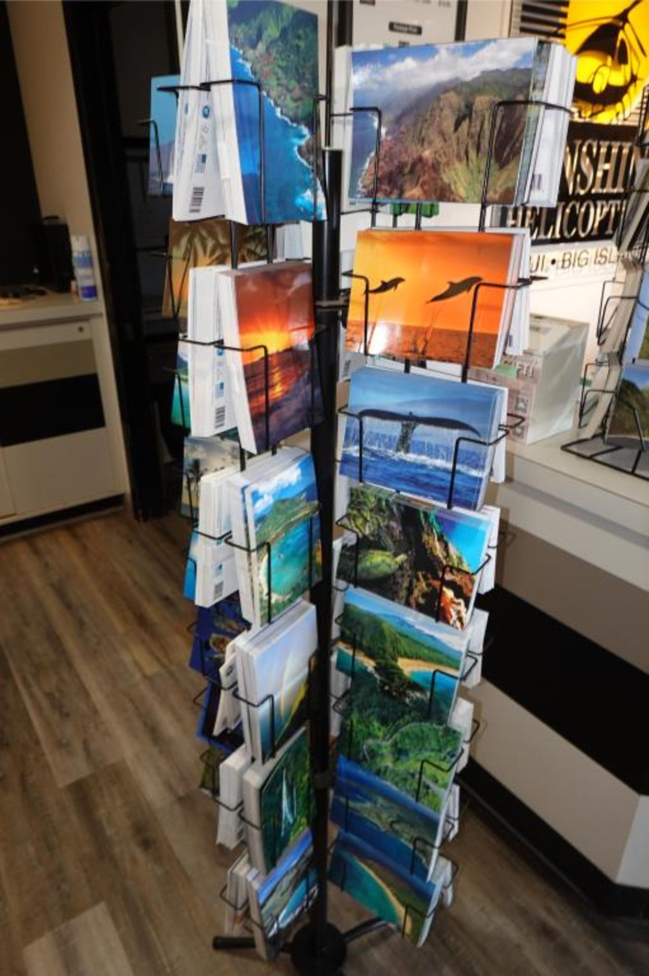 Assorted Maui Postcards - Image 6 of 11