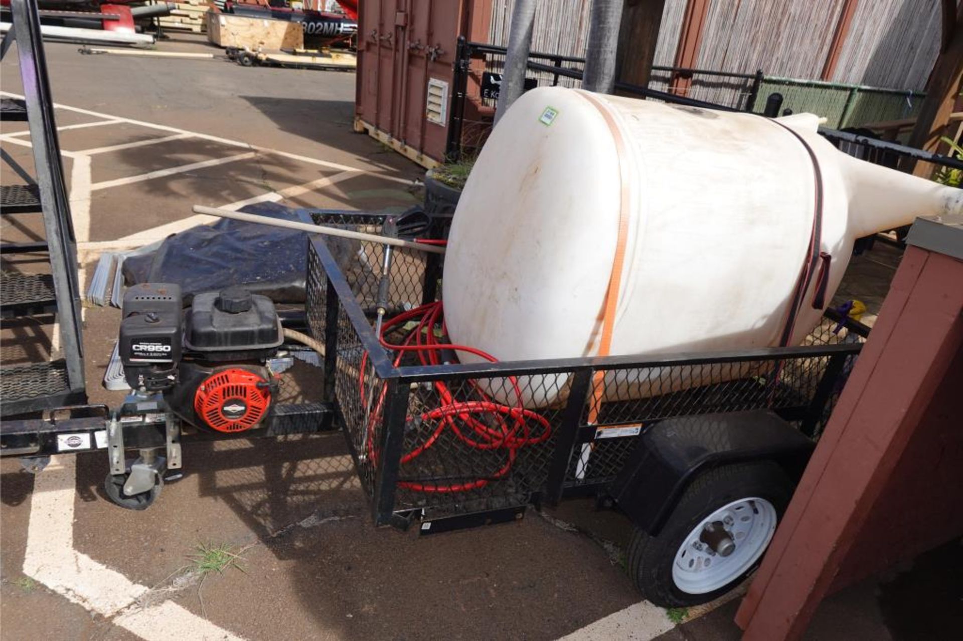 Briggs & Stratton Mobile Gasoline Aircraft - Image 4 of 7