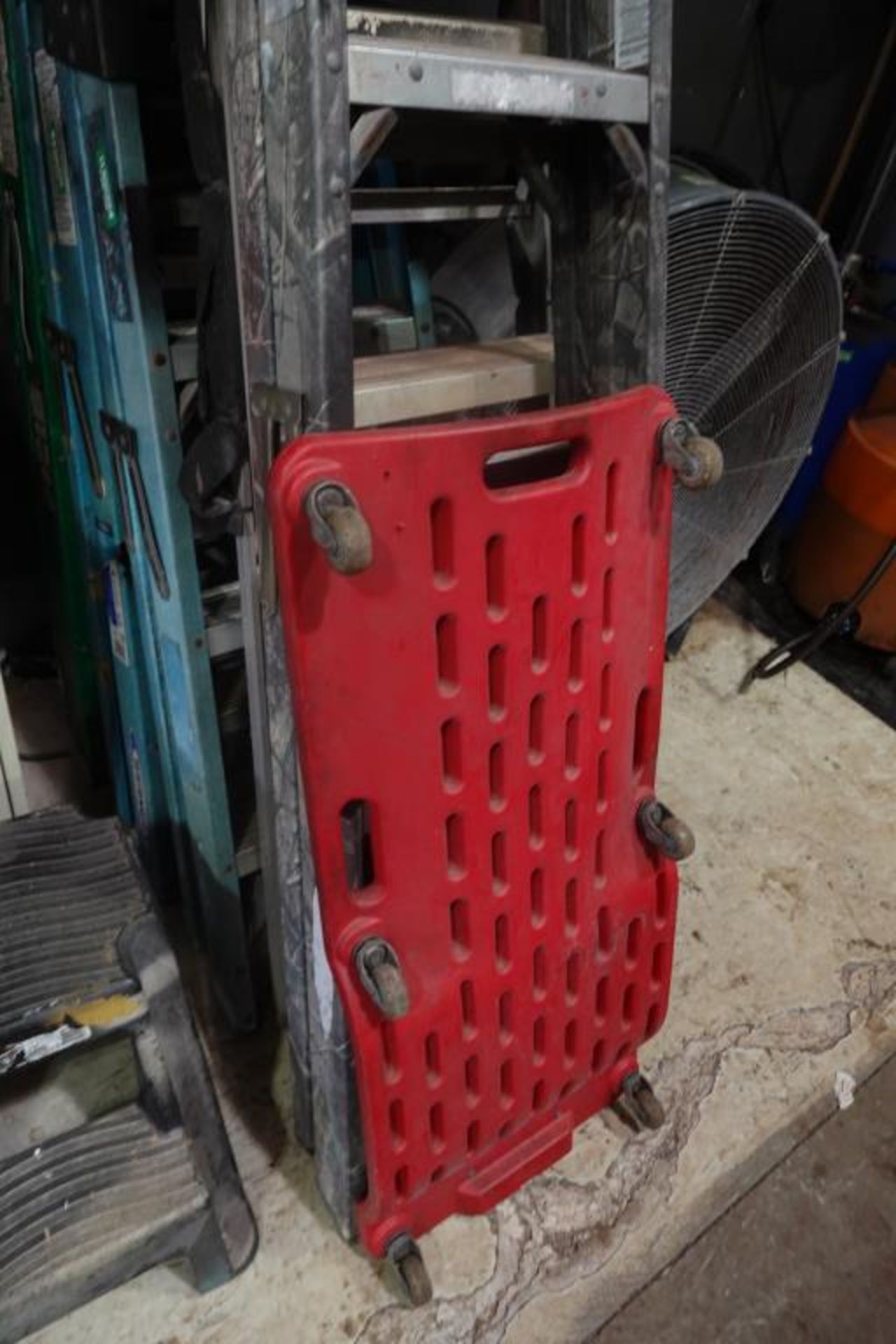 Assorted Shop Ladders - Image 6 of 6