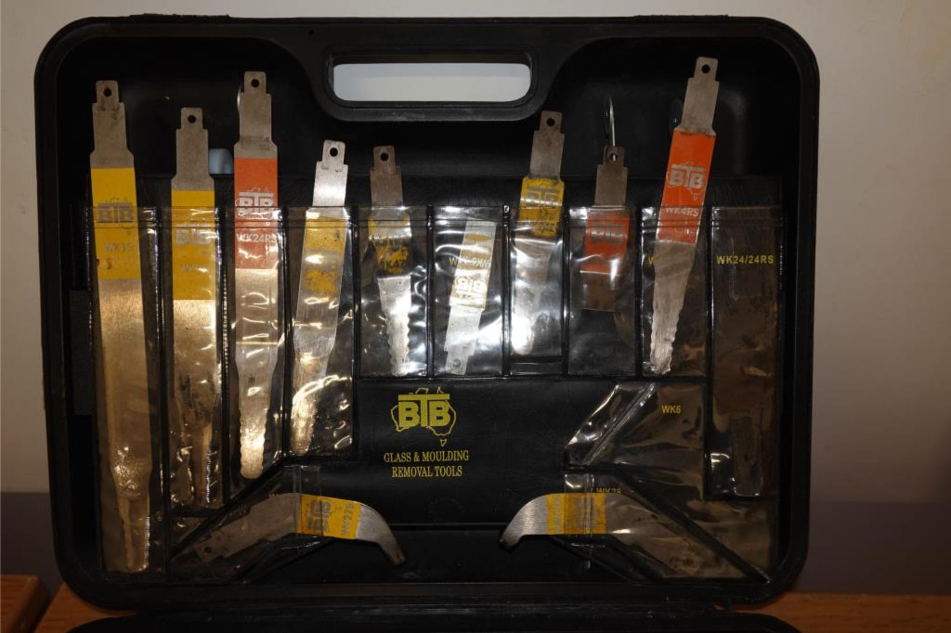 BTB Auto Glass, Molding, Panel Remover Kit - Image 4 of 6