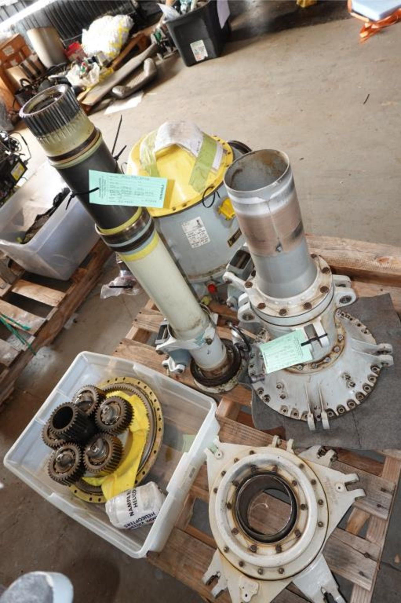 Airbus Complete Upper & Lower Transmission - Image 9 of 18