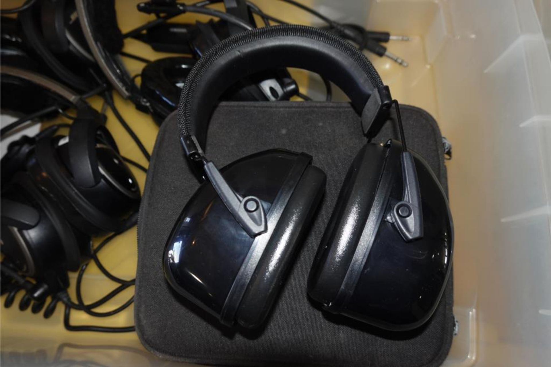 Bose Helicopter Aviation Head Sets - Image 7 of 8
