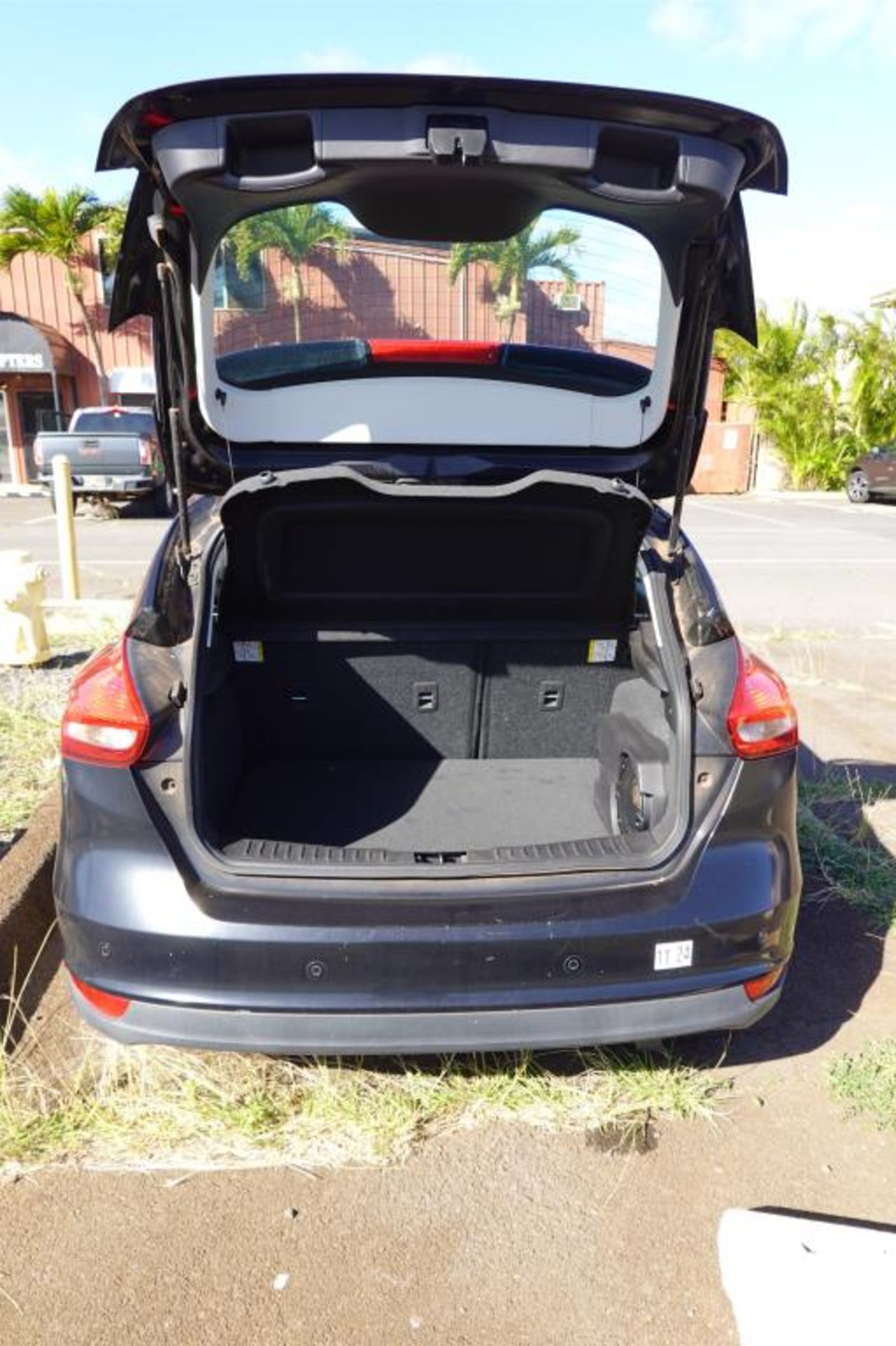 Ford Focus Compact (2016) - Image 20 of 20