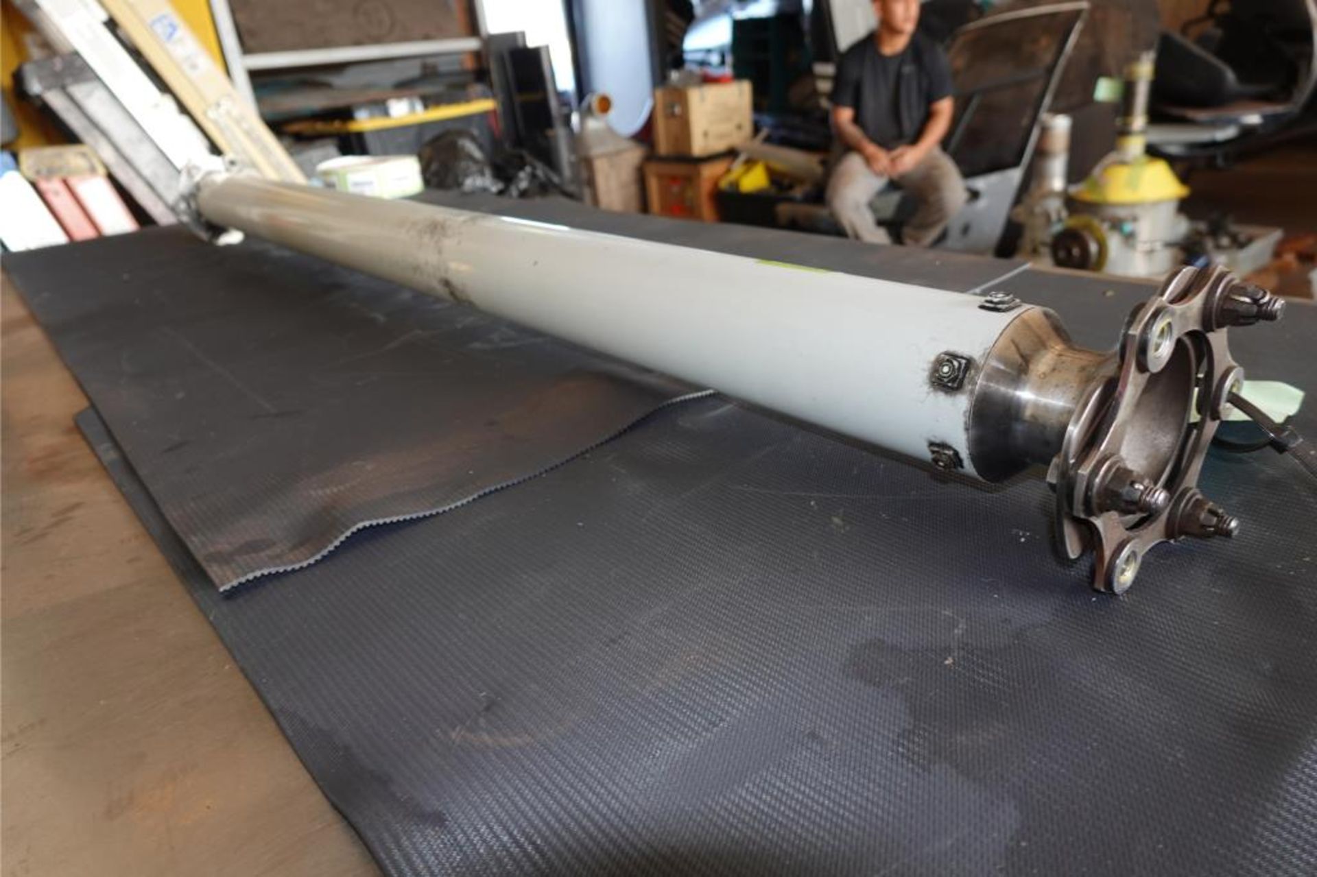 Rear Tail Rotor Shaft - Image 7 of 11