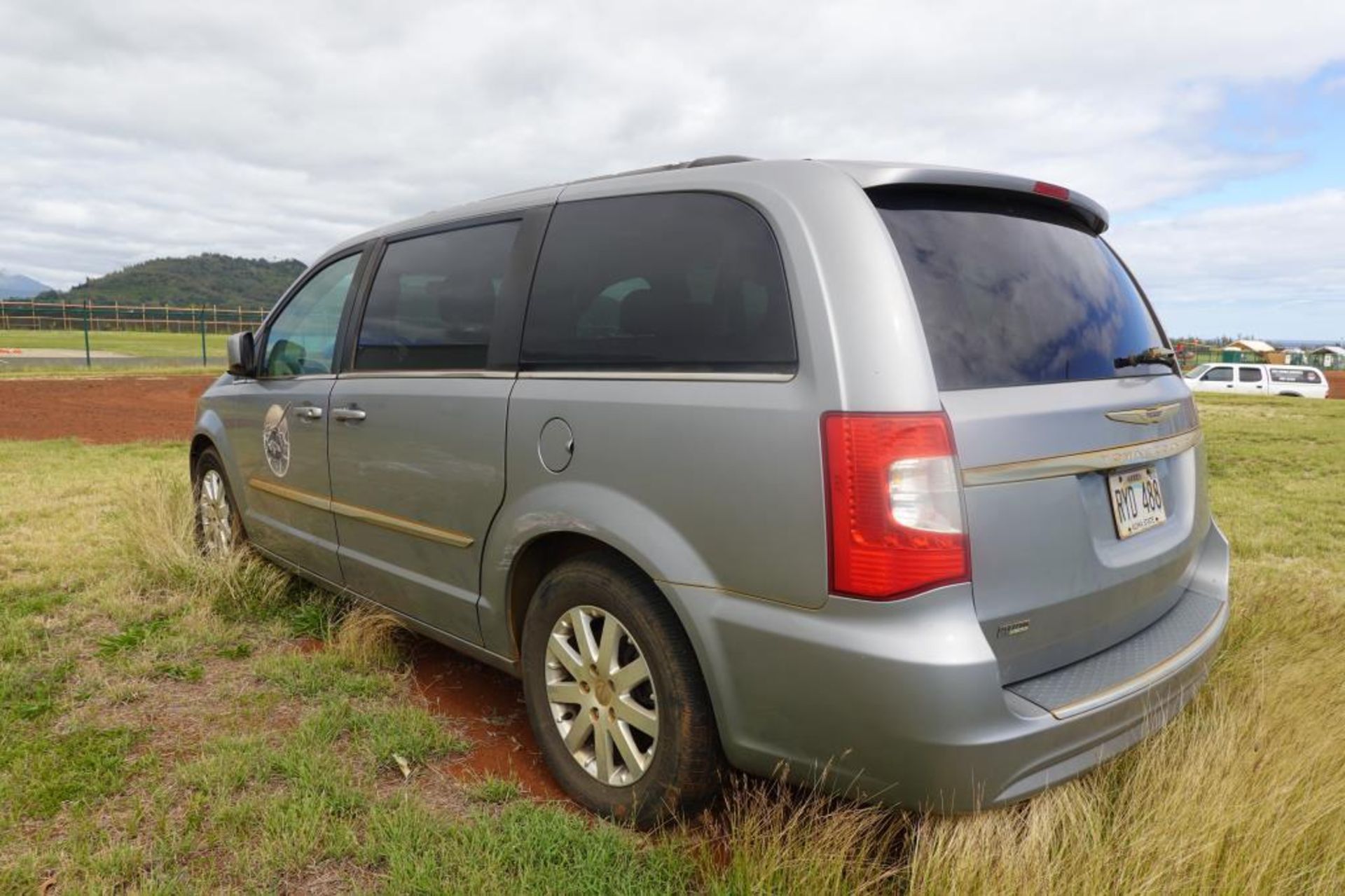 2013 Chrysler Passenger Van - Image 3 of 21