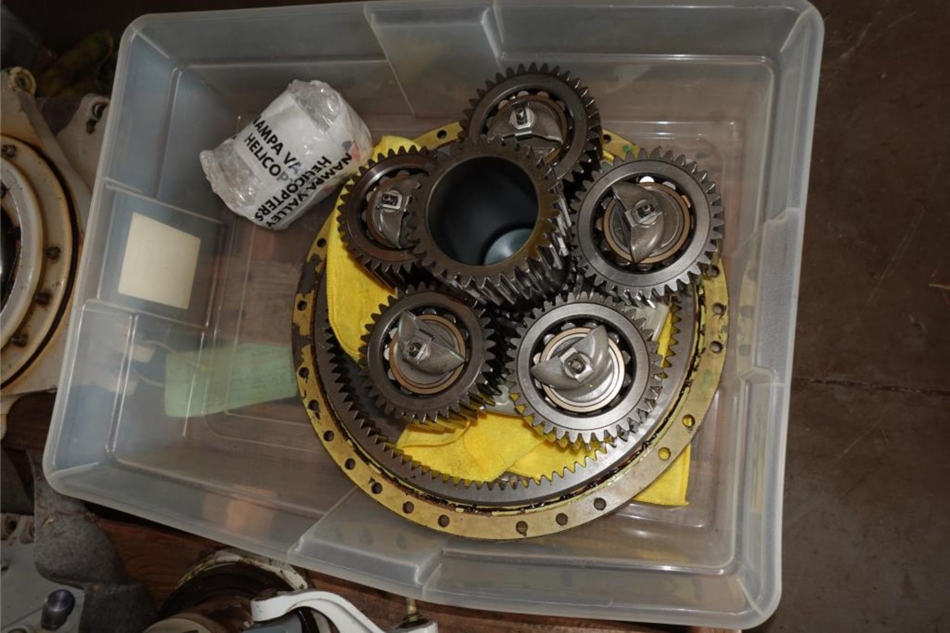 Airbus Complete Upper & Lower Transmission - Image 4 of 18